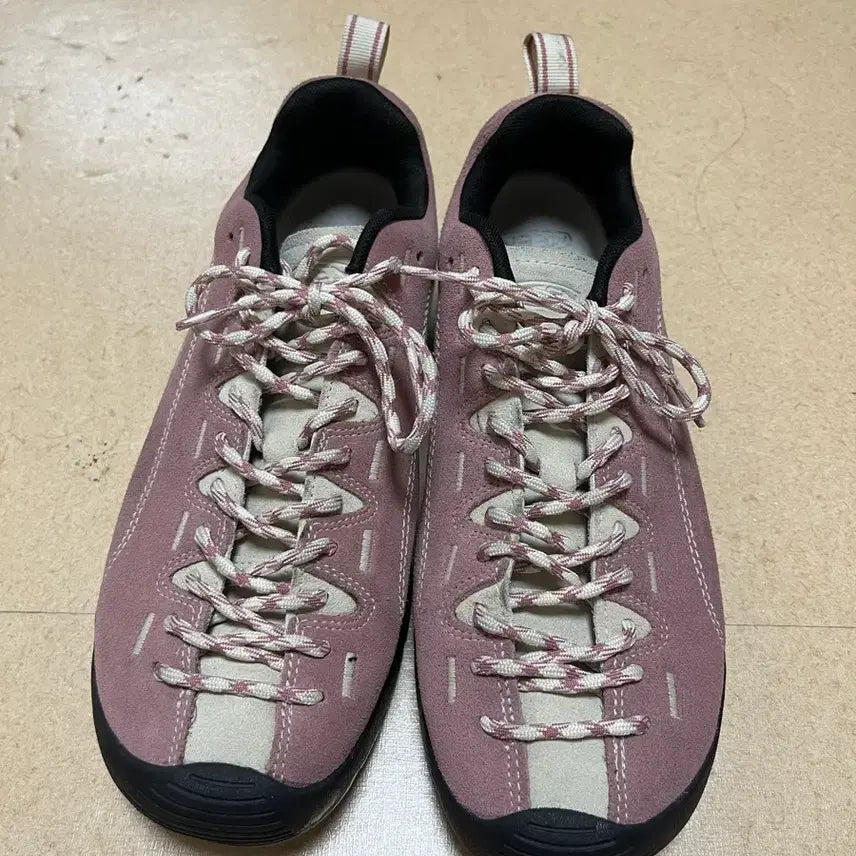 [BUNJANG] Kin Jasper Suede Sneakers Nostalgia Rose Birch / (W) 킨 재스퍼 스웨이드 스니커즈 노스탈지아 로즈 버치