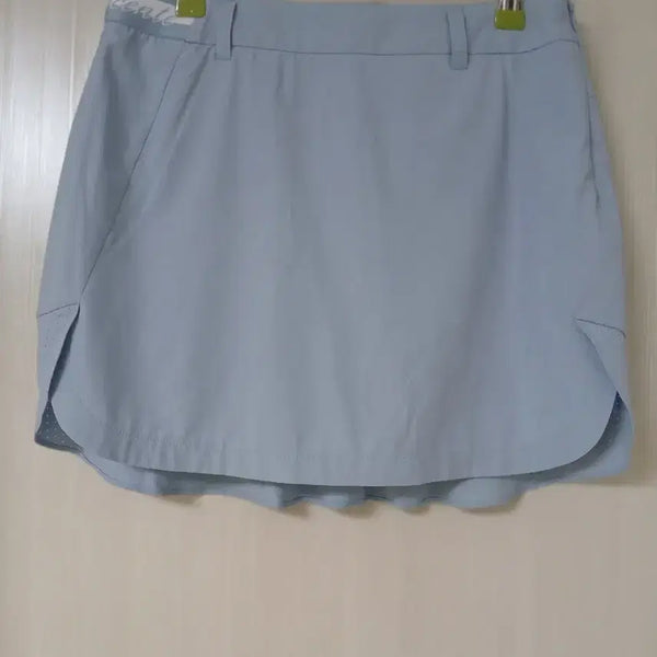[BUNJANG] Descente Light Blue Skirt / 데상트 라이트블루 스커트