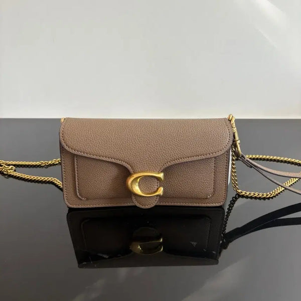 [BUNJANG] Coach Leather Shoulder Bag with Gold Logo / 코치 숄더백