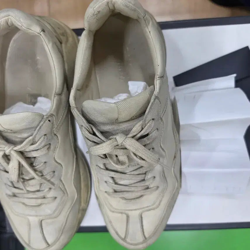 [BUNJANG] Gucci Rhyton Dirty Sneakers (Size 8 / 275mm) / 구찌 라이톤 더티 8사이즈 275