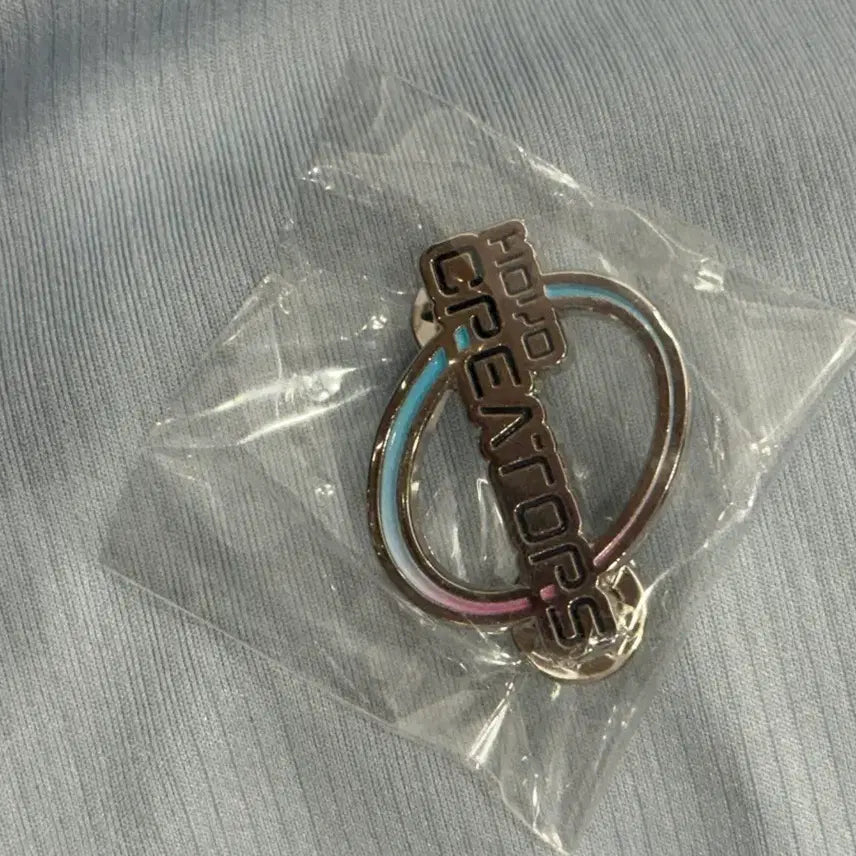 [BUNJANG] HoYoverse Creator Badge / 초레어) 호요버스 크리에이터 뱃지