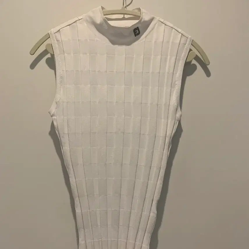 [BUNJANG] FJ Golf Ribbed Sleeveless Knit Top M / FJ 골프 골지 민소매 M