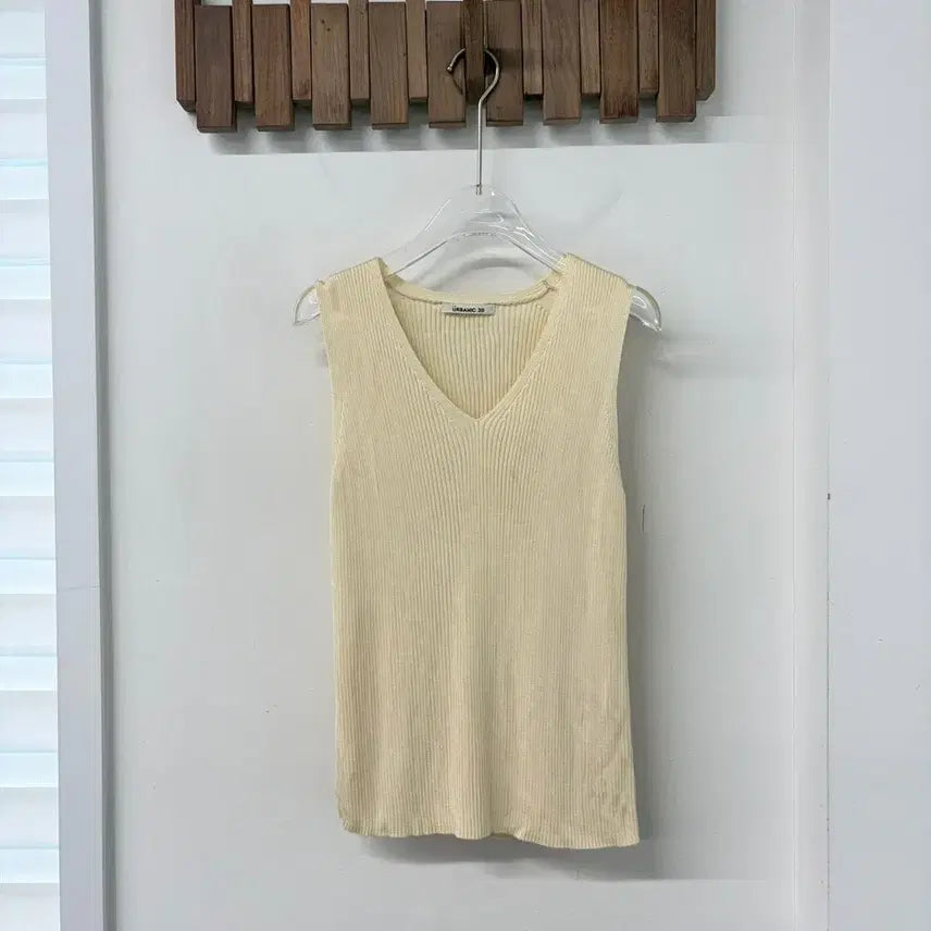 [BUNJANG] Urbanic30 Summer Sleeveless Top / 얼바닉30 썸머 슬리브리스