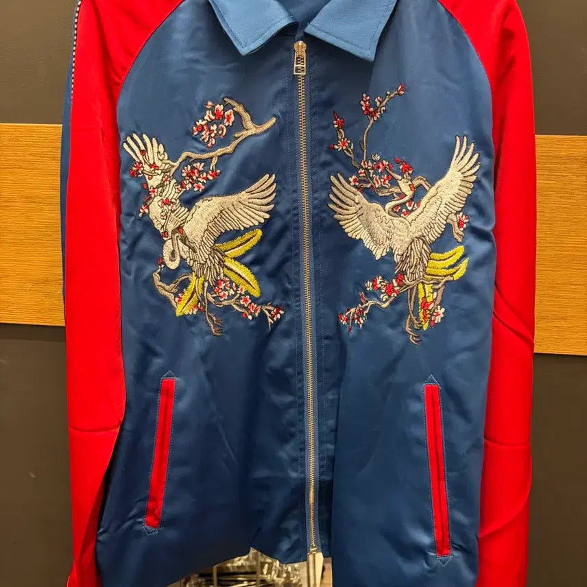 [BUNJANG] Vintage Crane Embroidered Sukajan Jacket Blue/Red / 빈티지 학 자수 스카잔 블루/레드