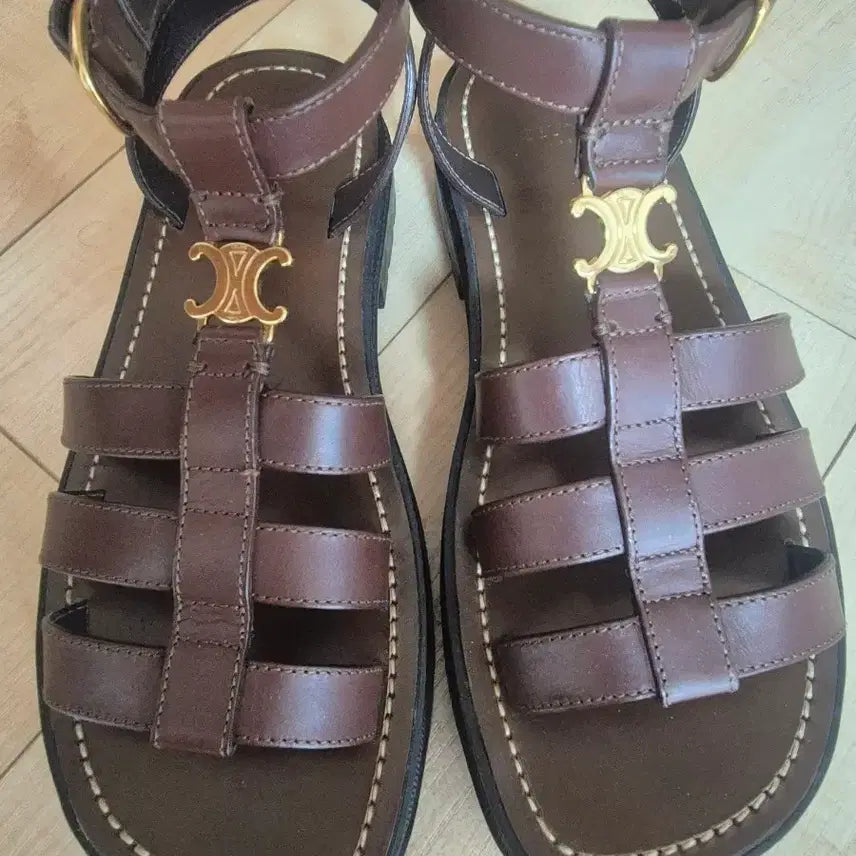 [BUNJANG] Celine Sandals / 셀린느 샌들