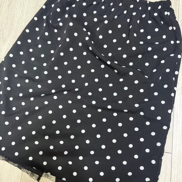 [BUNJANG] MIXXO Polka Dot Satin Midi Skirt (Free Size) / [새상품] 미쏘 도트 샤틴 미디스커트 (free)