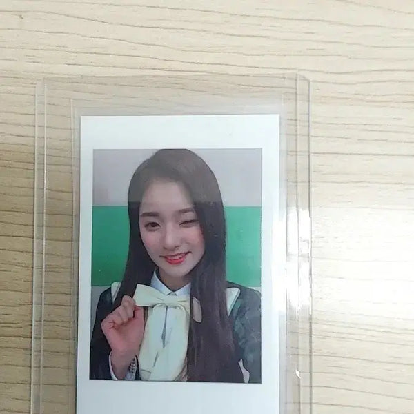 [BUNJANG] fromis_9 Nakyung Two Hearts Polaroids & ID Photos Bundle / 프로미스나인 이나경 투하트 폴라, 증사