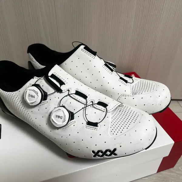[BUNJANG] Bontrager XXX Road Cycling Shoes Size 43 / 본트레거 xxx 클릿슈즈 43사이즈 사용감적음