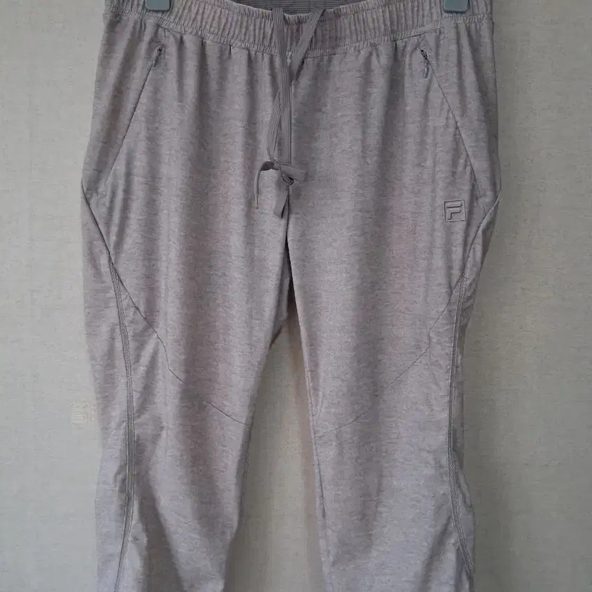 [BUNJANG] Fila Women's 7-Part Training Pants / 휠라 여성 7부 트레이닝 팬츠 S