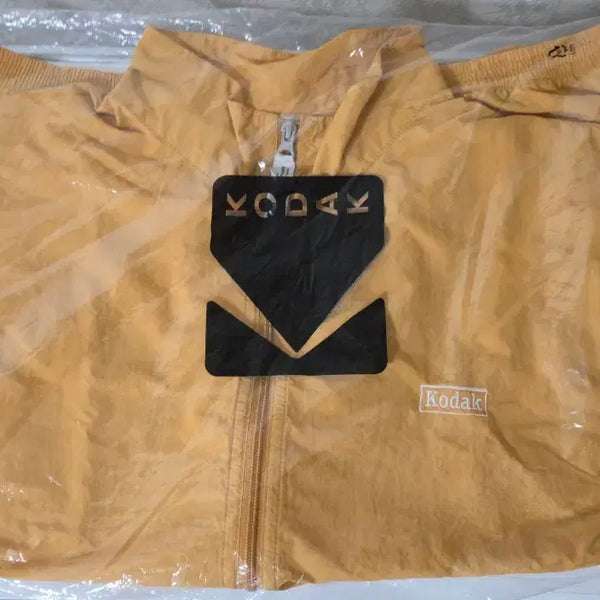 [BUNJANG] Kodak Essential Big Logo Stand Neck Jacket Windbreaker Outerwear / [코닥] 에센셜 빅로고 스탠넥 자켓 바람막이 아우터 -매장가 : 189,