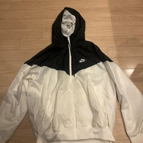 [BUNJANG] Nike Windbreaker Jacket / 나이키 바람막이