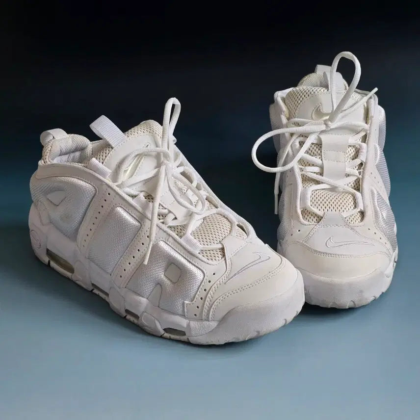 [BUNJANG] Nike Air More Uptempo White Basketball Shoes / (공홈구매) 나이키 에어모어업템포 흰색