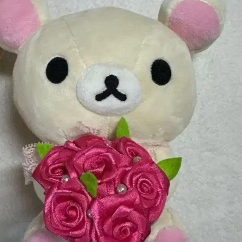 [BUNJANG] Rilakkuma Korilakkuma Plush Doll with Pink Rose Bouquet / 코리락쿠마 인형