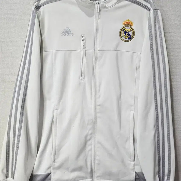 [BUNJANG] Adidas Real Madrid White Silver Track Top Jacket Full Zip Jersey M-L / 아디다스 레알마드리드 화이트실버 트랙탑 져지집업 95~100/ M~L