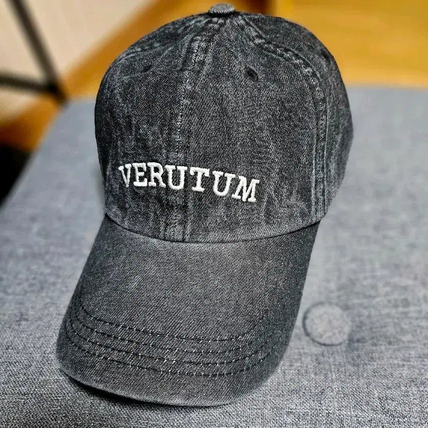 [BUNJANG] Verutum Ivy League Denim Ball Cap / 새제품) 베루툼 아이비리그 볼캡 데님 모자