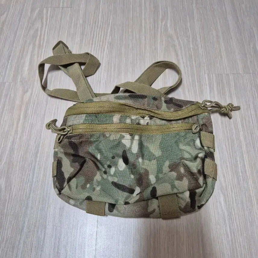[BUNJANG] YMCLKY Sacoche Messenger Bag GP0607 / YMCLKY Sacoche 메신저백 GP0607