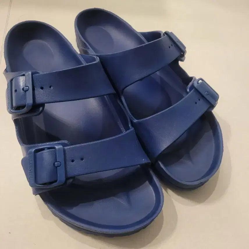 [BUNJANG] Birkenstock Arizona EVA Navy Sandals (Size 43 / 280) / [280 / 43] 여름 필수템 '버켄스탁 아리조나 에바 네이비'