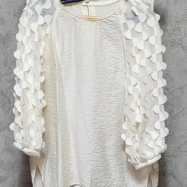[BUNJANG] Sisley Ivory Pattern Sleeve Blouse / 시슬리 브라우스