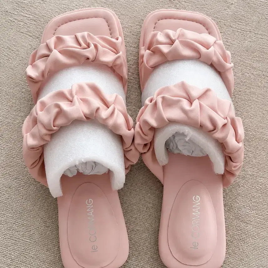[BUNJANG] Le Corman Pink Shirring Slippers Size 245 / [새상품] 르꼬르망 핑크 셔링 슬리퍼 245