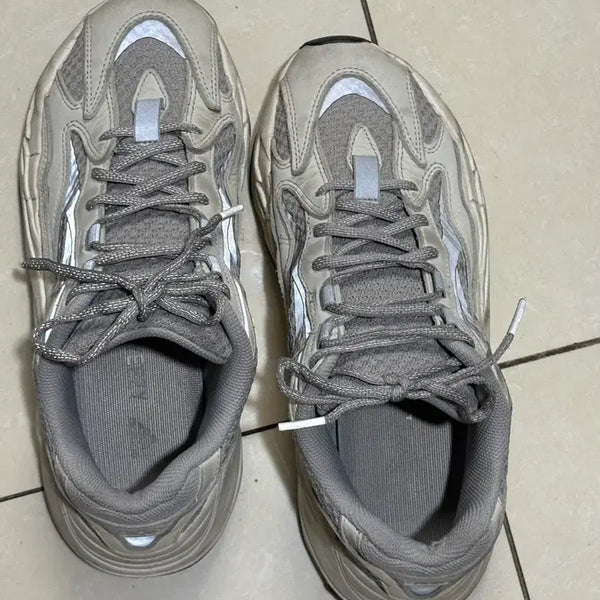 [BUNJANG] Adidas Yeezy Boost 700 Static / 이지부스트 700 스태틱