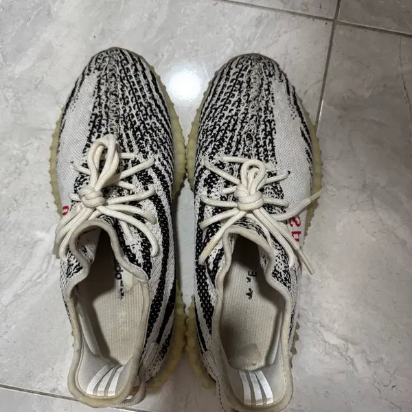 [BUNJANG] Adidas Yeezy Boost 350 V2 Zebra / 아디다스 이지부스트 350 V2 지브라