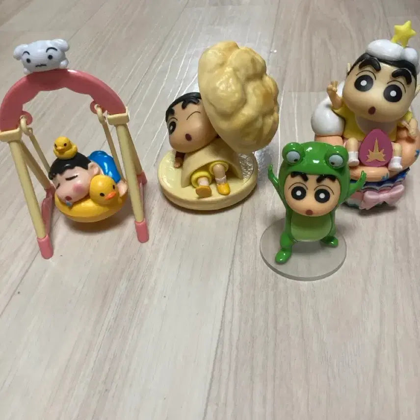 [BUNJANG] Crayon Shin-chan Figure Bundle Set / 짱구 피규어 일괄