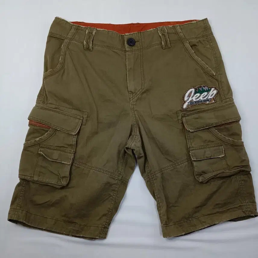 [BUNJANG] Jeep Y2K Cargo Bermuda Shorts / Jeep y2k 카고 버뮤다 팬츠 34