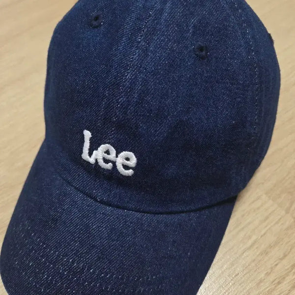 [BUNJANG] Lee Logo Denim Ball Cap / 리 트위치 로고 데님 볼캡 모자