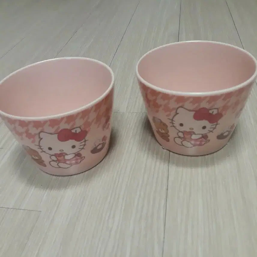 [BUNJANG] Hello Kitty Pink Pattern Bowl Set / 헬로키티 핑크 패턴 볼 2개 세트