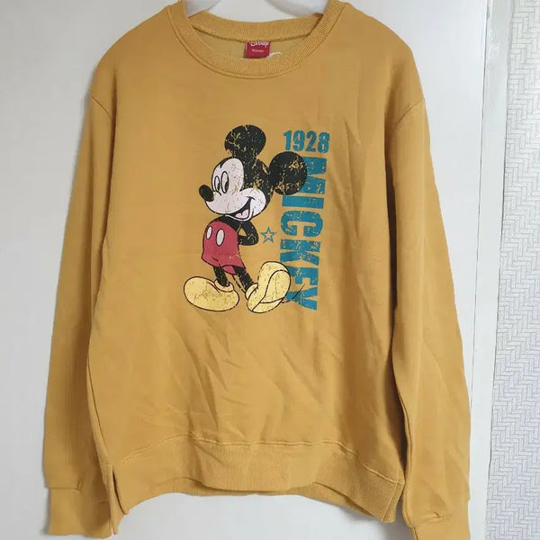 [BUNJANG] Disney Mickey Mouse 1928 Sweatshirt Yellow / 디즈니 정품 미키마우스 1928 맨투맨 옐로우