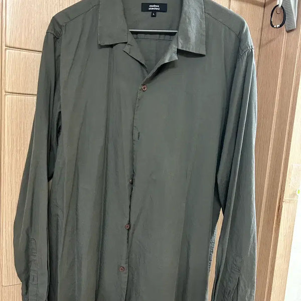 [BUNJANG] Musinsa Standard Dusty Khaki Long Sleeve Shirt - Size L / 무신사 스탠다드 셔츠 L 더스티 카키
