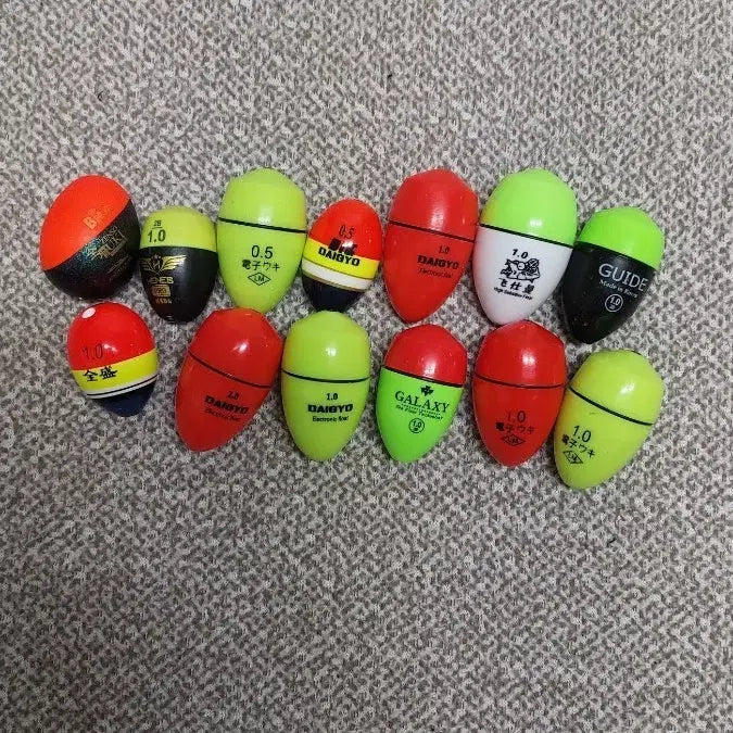 [BUNJANG] Fishing Bobbers Bundle Set / 바다 구멍찌 13개 일괄
