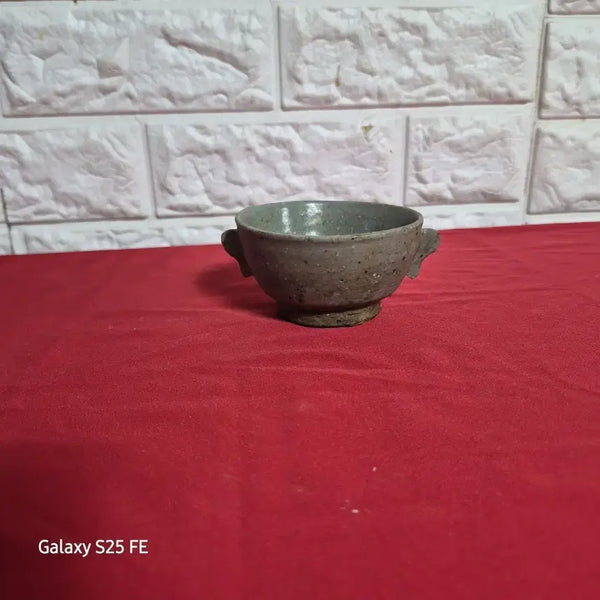 [BUNJANG] Buncheong Parrot Cup / 분청  앵무잔