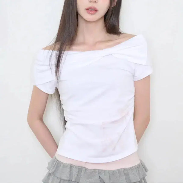[BUNJANG] Iliggo Dear Bow Off-Shoulder Tee White / 실사O) 일리고 새소 디어 보우 오프숄더 티 화이트