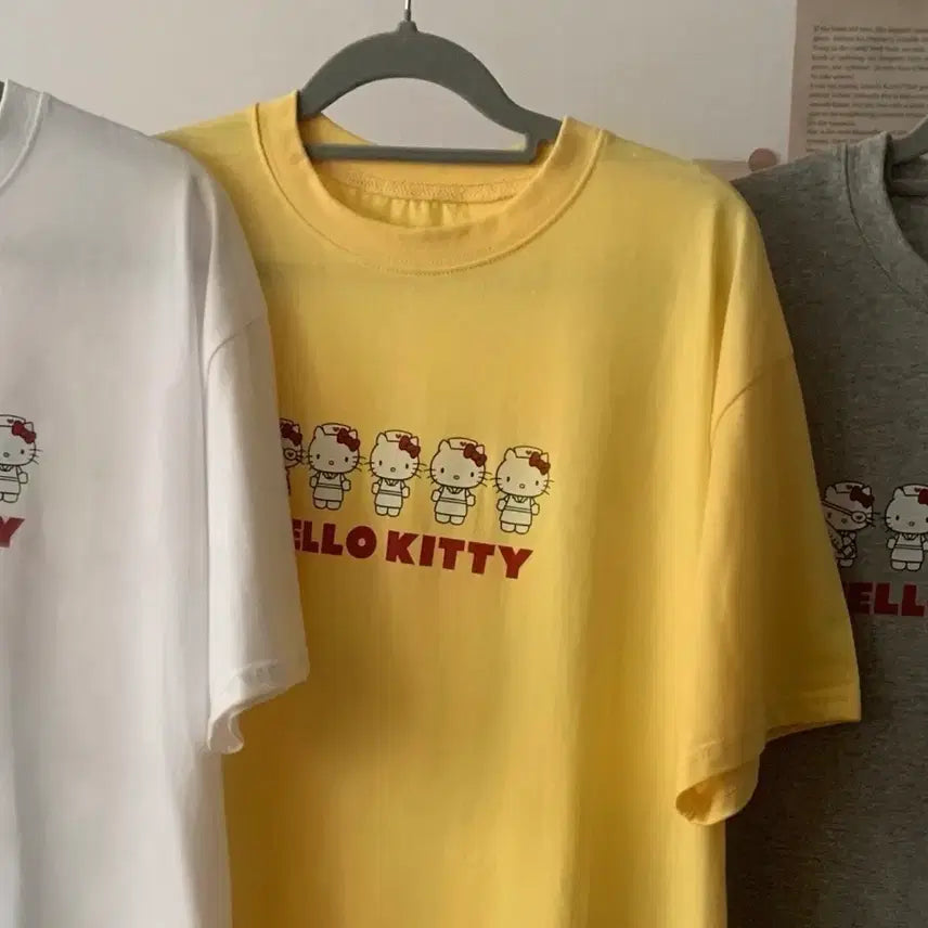 [BUNJANG] Kitty Printing Oversized T-shirt / 키티 프린팅 오버핏 반팔티