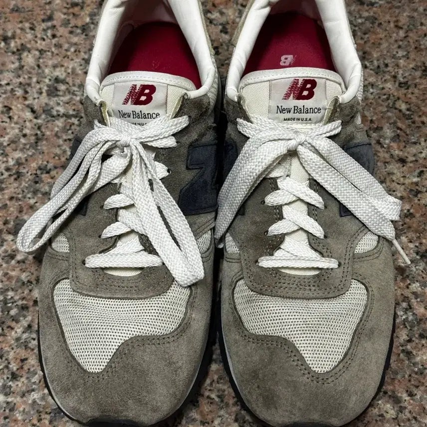 [BUNJANG] New Balance M990v1 Olive Sneakers / 뉴발란스 M990v1 올리브 280