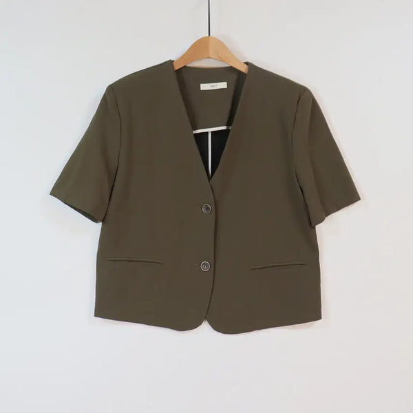 [BUNJANG] TACT Khaki V-Neck Short-Sleeve Collarless Jacket / TACT 카키 브이넥 반팔 자켓 프리 여성 노카라 자켓