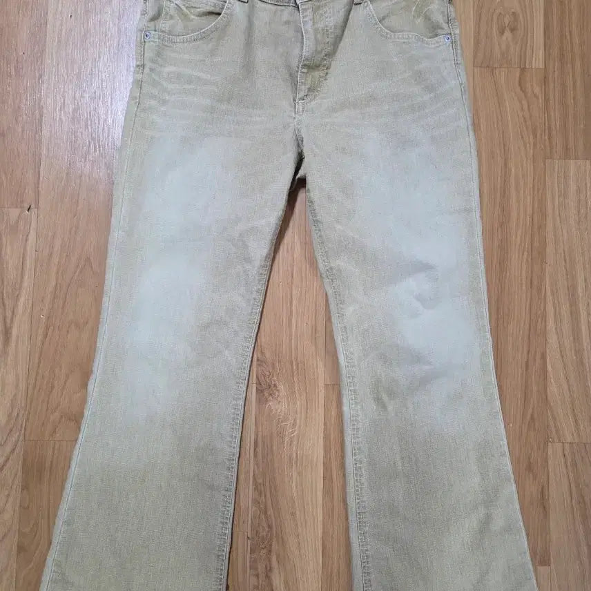 [BUNJANG] Wrangler Beige Washed Flare Denim Pants Size 32 / 랭글러 베이지 워싱 플레어 데님 팬츠 32사이즈