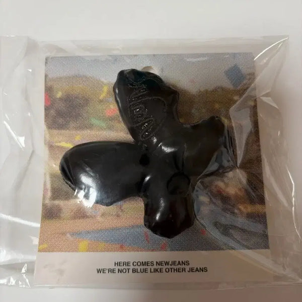 [BUNJANG] NewJeans Sticker Set - Black / 뉴진스 스티콘 블랙