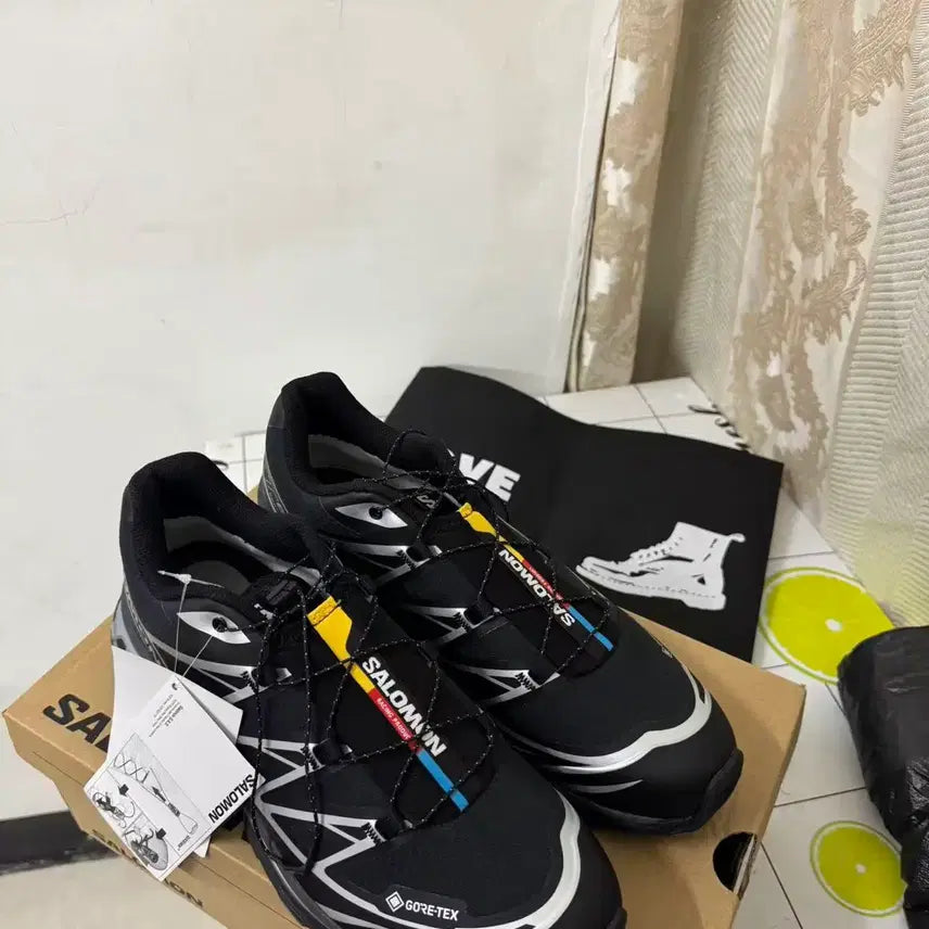 [BUNJANG] Salomon XT-6 Gore-Tex Black Silver Running Shoes (260mm) / 살로몬 XT-6 고어텍스 블랙 실버 260MM