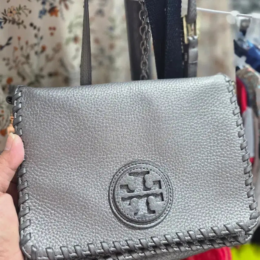 [BUNJANG] Tory Burch Shoulder Bag Silver / 토리버치 숄더백 실버