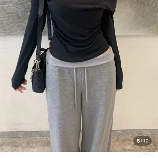 [BUNJANG] Le Moment Summer Layered Drape Halter T-Shirt Charcoal / 르모멘트 여름 레이어드 드레이프 홀터 티셔츠 차콜
