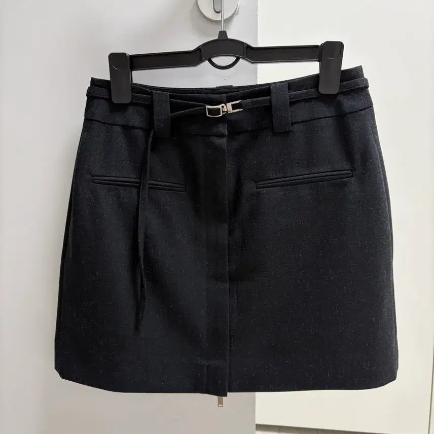 [BUNJANG] Egoist Black Skirt Size 55 / 에고이스트 치마(블랙 색상, 55 사이즈)
