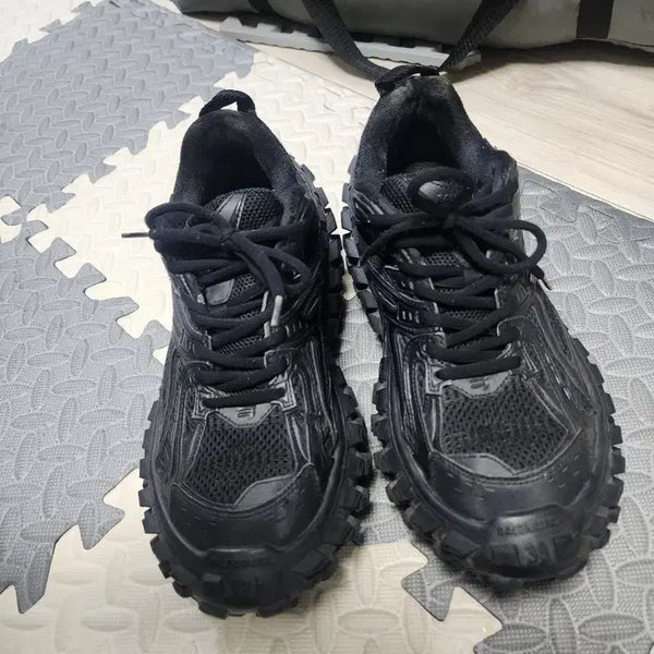 [BUNJANG] Balenciaga Defender Sneakers / 발렌시아가 디펜더 39판매