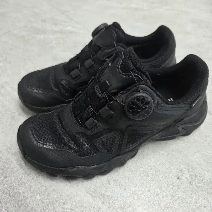 [BUNJANG] Trackstar Denver GTX Black Waterproof Dial Hiking Shoes 240 mm / 트랙스타 덴버GTX 블랙 고어텍스 방수 다이얼 트레킹화 240 mm