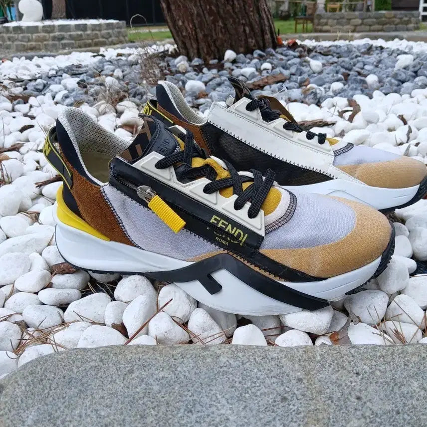 [BUNJANG] Fendi Suede Sneakers Yellow Brown Size 280 / 펜디 스니커즈 옐로우 브라운 280