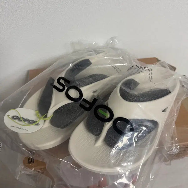 [BUNJANG] OOFOS Oolala Sandal Egret Chalk 270 / 우포스 에그녹 초크(새상품)