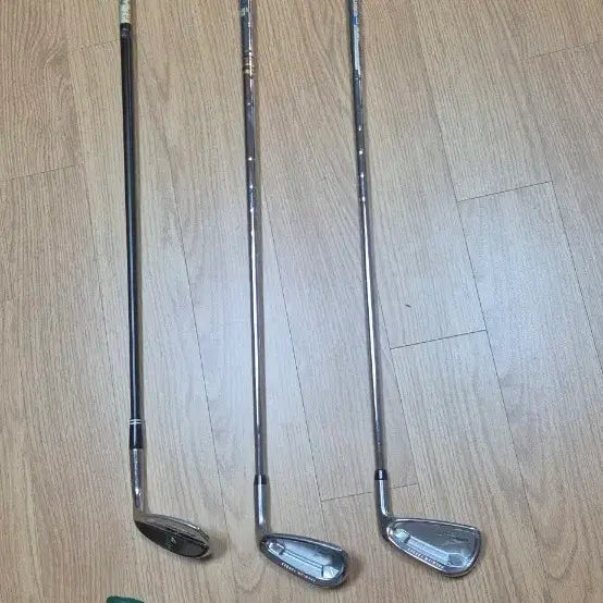 [BUNJANG] TourStage V300 II Iron 4-PW, Cleveland 60 Degree Wedge / 투어스테이지 V300 II 아이언 4번,P/S, 클리브랜드 60도 웨지
