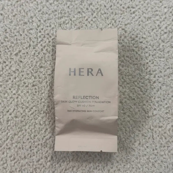[BUNJANG] Hera Reflection Skin Glow Cushion Foundation Refill 23N1 / 헤라 리플렉션 스킨 글로우 23N1 쿠션 파운데이션 리필  새상품
