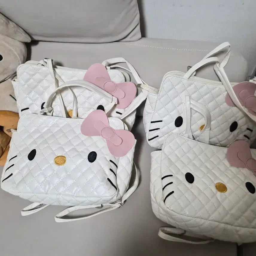[BUNJANG] Hello Kitty Quilting Shoulder Bag + Backpack / 헬로키티 퀼팅 숄더+백팩